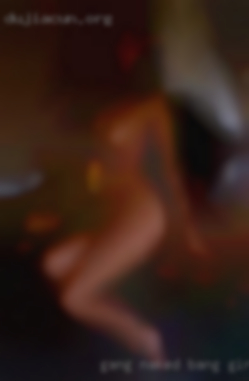 Gang naked bang girls girl freind in kitchen.