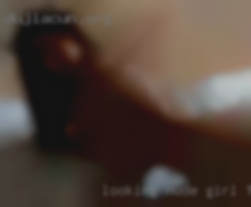 Looking nude girl to find new friends near Indiana.