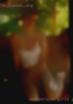 Nudepersian girls gallery over host ;).